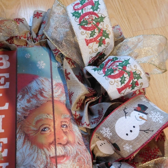 HANDMADE RUSTIC SANTA CHRISTMAS WREATH - Picture 3 of 5